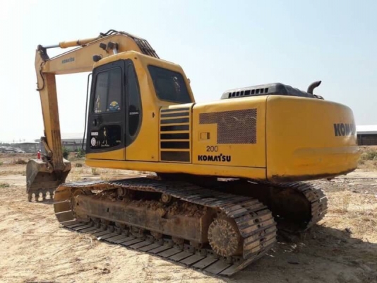 ขายด่วน!! Komatsu PC200-6 เอกสารพร้อม สวยๆค่ะ