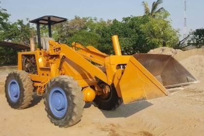 ขาย 255,000 รถตัก TCM STD 25 สภาพพร้อมใช้งาน เครื่องแน่น เกียร์ดี ปั้มแรงทำงานได้ดีครับ  รถอยู่ จ.อุดรธานี โทร&amp;ไอดีไลน์ 0610710295