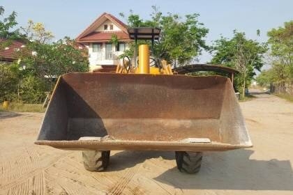 ขาย 255,000 รถตัก TCM STD 25 สภาพพร้อมใช้งาน เครื่องแน่น เกียร์ดี ปั้มแรงทำงานได้ดีครับ  รถอยู่ จ.อุดรธานี โทร&amp;ไอดีไลน์ 0610710295