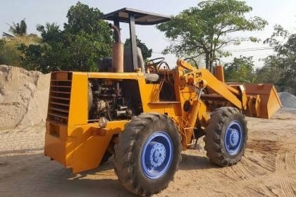 ขาย 255,000 รถตัก TCM STD 25 สภาพพร้อมใช้งาน เครื่องแน่น เกียร์ดี ปั้มแรงทำงานได้ดีครับ  รถอยู่ จ.อุดรธานี โทร&amp;ไอดีไลน์ 0610710295