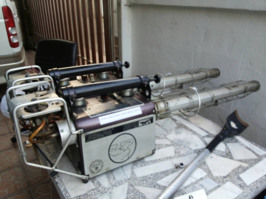 ขายเครื่องพ่นควัน สภาพดี ราคาประหยัด  SUPER HAWK มี 3 ชุด ถ้าเหมารวม ลดพิเศษ