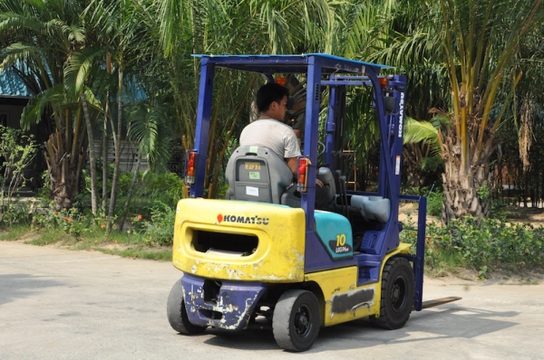 ขายFORKLIFT KOMATSU FG10-17(1ตัน) สวยเดิมจากญี่ปุ่น ยังไม่เคยใช้ในไทย 125,000เท่านั้น!!