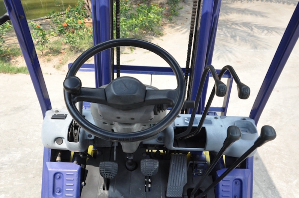 ขายFORKLIFT KOMATSU FG10-17(1ตัน) สวยเดิมจากญี่ปุ่น ยังไม่เคยใช้ในไทย 125,000เท่านั้น!!