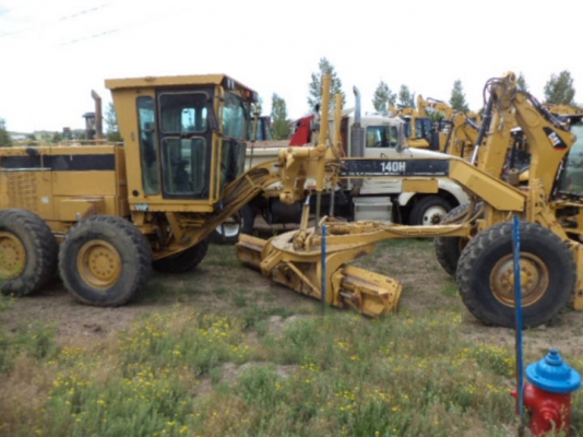 CAT 140H # 2ZK04756 เก่า USA