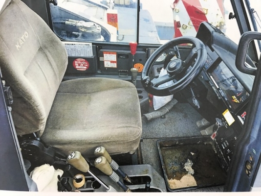 รถขุด 7 ตัน KOBELCO SK70SR-1ES YT04 มือสองญี่ปุ่น รถขุด 7 ตัน KOBELCO SK70SR-1ES YT04 มือสองญี่ปุ่น