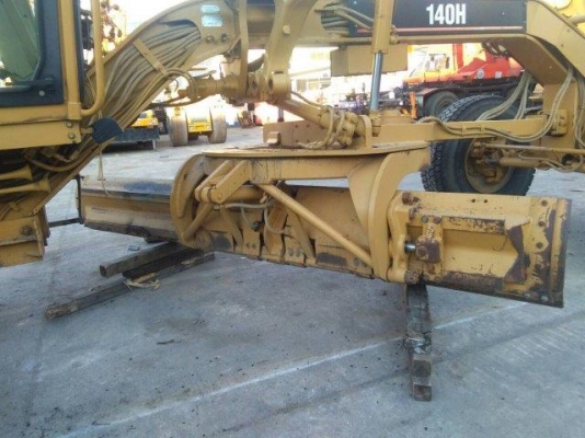 รถขุด 7 ตัน KOBELCO SK70SR-1ES YT04 มือสองญี่ปุ่น รถขุด 7 ตัน KOBELCO SK70SR-1ES YT04 มือสองญี่ปุ่น