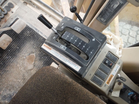 รถขุด 7 ตัน KOBELCO SK70SR-1ES YT04 มือสองญี่ปุ่น รถขุด 7 ตัน KOBELCO SK70SR-1ES YT04 มือสองญี่ปุ่น