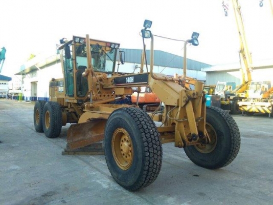 รถขุด 7 ตัน KOBELCO SK70SR-1ES YT04 มือสองญี่ปุ่น รถขุด 7 ตัน KOBELCO SK70SR-1ES YT04 มือสองญี่ปุ่น