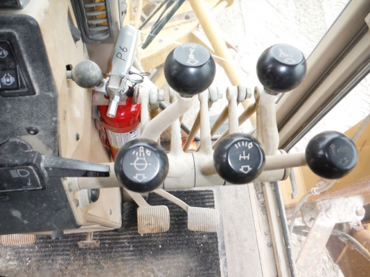 รถขุด 7 ตัน KOBELCO SK70SR-1ES YT04 มือสองญี่ปุ่น รถขุด 7 ตัน KOBELCO SK70SR-1ES YT04 มือสองญี่ปุ่น