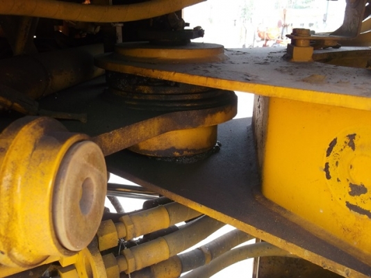 CAT 924F 1.9คิว ราคาไม่แพง