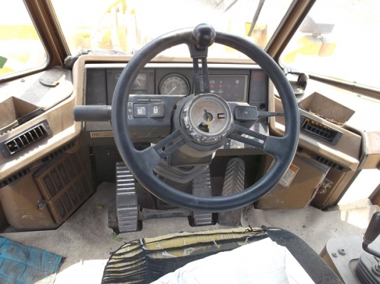 CAT 924F 1.9คิว ราคาไม่แพง