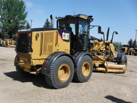 CAT 924F 1.9คิว ราคาไม่แพง