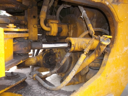 CAT 924F 1.9คิว ราคาไม่แพง