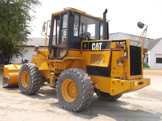 CAT 924F 1.9คิว ราคาไม่แพง