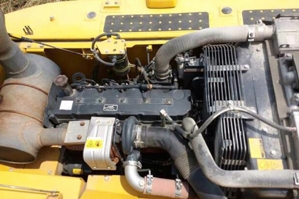ขายKomatsu Pc200 รุ่น 8 2,000ชั่วโมง สวยเต็ม&lt;&lt;&lt; เบอร์ติดต่อ 098-7155789