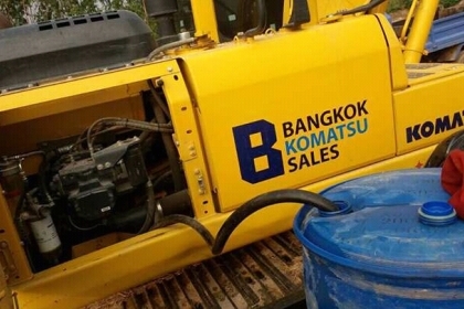 ขายKomatsu Pc200 รุ่น 8 2,000ชั่วโมง สวยเต็ม&lt;&lt;&lt; เบอร์ติดต่อ 098-7155789