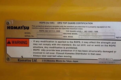 ขายKomatsu Pc200 รุ่น 8 2,000ชั่วโมง สวยเต็ม&lt;&lt;&lt; เบอร์ติดต่อ 098-7155789