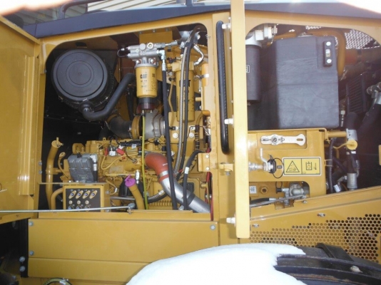 รถเกรด Caterpillar 140M#B9D03702 *USA  สั่งนำเข้าโทร. 080-6565422 (หนิง)