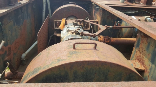 ขาย รถบด 9 ล้อ SINGTHAI เครื่อง คัมมินส์ 4 สูบ รถจอดนานต้องเช็คสภาพหน่อย เอกสารชุดประมูลครับ