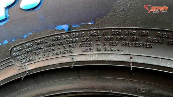 MICKEY THOMPSON MTZ 265/75R16 เส้นละ 8,500 บาท