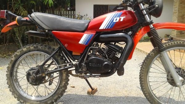 ขาย DT125 ทะเบียนเต็มพร้อมโอนภาษีเต็มเครื่องดีเดินชุดสายใหม่แบตใหม่รถพร้อมใช้เหมาะสะสมหายากแล้ว