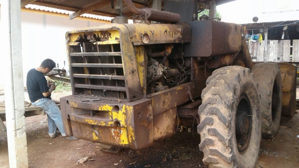 ขาย รถตัก KOMATSU JH30 รถใช้งานอยู่ประจำ เครื่องแน่น ปั้มแรง เกียร์ดี ราคาต่อรองได้ครับ