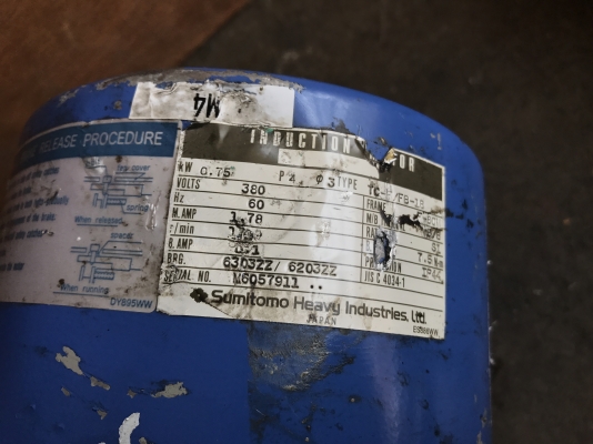 ขายมอเตอร์เกียร์ Cycro drive Sumitomo 1HP. 380V made in Japan มีระบบเบรคในตัว อัตราทด 1:29 สภาพสวยเดิมๆ วิ่งนิ่ม พร้อมใช้งาน มี 2ตัวครับ ขายมอเตอร์เกียร์ Cycro drive Sumitomo 1HP. 380V made in Japan มีระบบเบรคในตัว อัตราทด 1:29 สภาพสวยเดิมๆ วิ่งนิ่ม พร้อมใช้งาน มี 2ตัวครับ