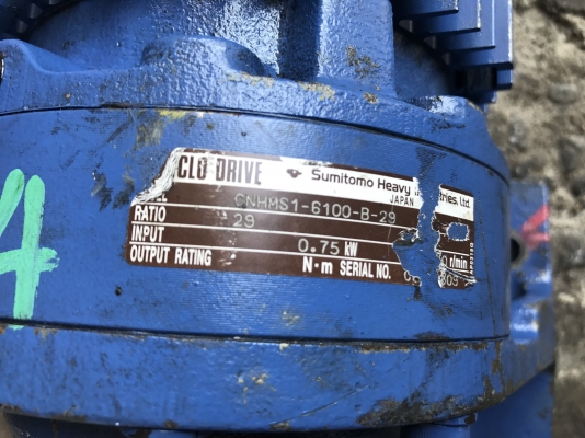 ขายมอเตอร์เกียร์ Cycro drive Sumitomo 1HP. 380V made in Japan มีระบบเบรคในตัว อัตราทด 1:29 สภาพสวยเดิมๆ วิ่งนิ่ม พร้อมใช้งาน มี 2ตัวครับ ขายมอเตอร์เกียร์ Cycro drive Sumitomo 1HP. 380V made in Japan มีระบบเบรคในตัว อัตราทด 1:29 สภาพสวยเดิมๆ วิ่งนิ่ม พร้อมใช้งาน มี 2ตัวครับ