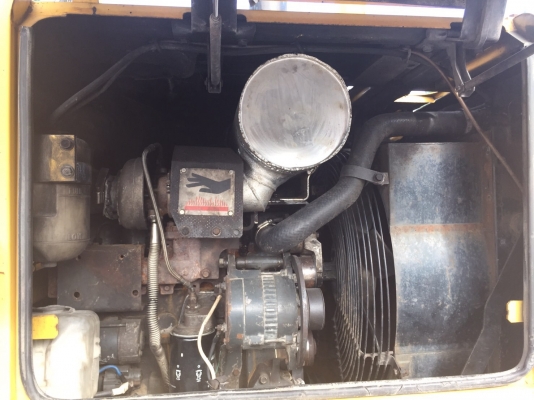 ขายรถตักล้อยาง KOMATSU WA100-3E แอร์ไฟฟ้าเล่มทะเบียนพร้อม สนใจโทร 081-970-1072 ขายรถตักล้อยาง KOMATSU WA100-3E แอร์ไฟฟ้าเล่มทะเบียนพร้อม สนใจโทร 081-970-1072