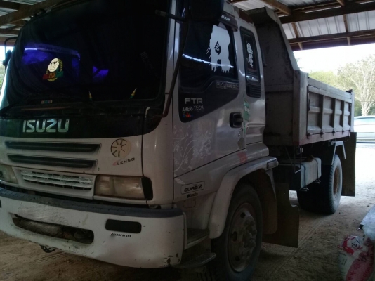 รถอีซูซุ 6 ล้อดั้ม FTR 195 แรงม้า. ปี 43. สนใจติดต่อ 081 - 6079515 รถอีซูซุ 6 ล้อดั้ม FTR 195 แรงม้า. ปี 43. สนใจติดต่อ 081 - 6079515