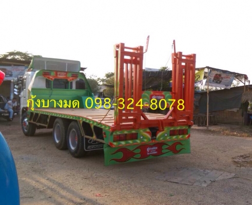 ขายสิบล้อเทเลอร์ HINO mega เครื่อง 260 แรง ปี 49 หางเทเลอร์ต่อใหม่ เดิมๆ พร้อมใช้งานค่ะ ทะเบียนพร้อม