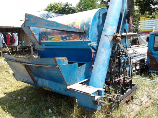 ขาย ตู้ นวด/สี ข้าว ขนาด 6 ฟุต สภาพสวย น.รวมช่าง อ.จตุรัส จ.ชัยภูมิ  สีสันยังสวย สายพานไม่มีขาด  พร้อมใช้งาน ราคาต่อรองได้ครับ