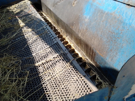 ขาย ตู้ นวด/สี ข้าว ขนาด 6 ฟุต สภาพสวย น.รวมช่าง อ.จตุรัส จ.ชัยภูมิ  สีสันยังสวย สายพานไม่มีขาด  พร้อมใช้งาน ราคาต่อรองได้ครับ