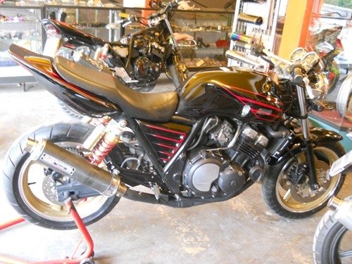 ขายHONDA CB400 sfปี93สภาพดีเครื่องแน่นแหล่มๆเลยจร้า