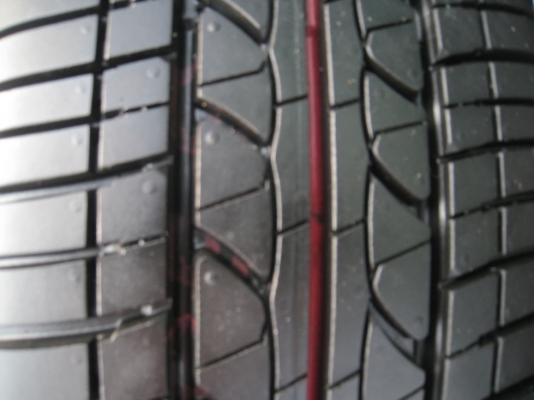 ขายกะทะล้อ suzuki swift 15" 4/100 +ฝาครอบ+ยางปี52/12(081-3747940)