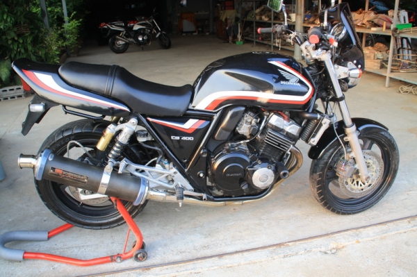 ขาย CB 400 ปี 96 เวอร์ชั่น R  อินวอย สรรพสามิตแท้ ท่อโยชิ สภาพสวย 72000