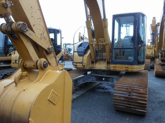 รถเก่านอก cat313bcr สนใจโทร 082-7211671 อี๊ดสองห้อง