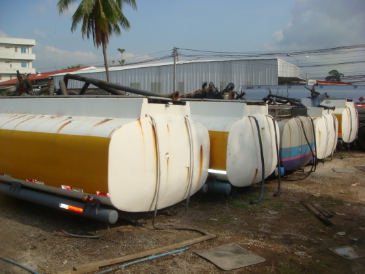 ถังน้ำมันขายทั้งหมด 7 ใบ มีทั้งโหลดล่างโหลดบน