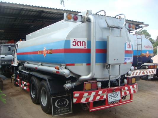 ถังน้ำมันขายทั้งหมด 7 ใบ มีทั้งโหลดล่างโหลดบน