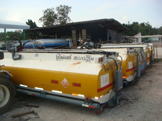 ถังน้ำมันขายทั้งหมด 7 ใบ มีทั้งโหลดล่างโหลดบน