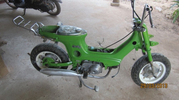 ขาย honda Chaly (ชาลี)สนใจแบบแยกโครง แบบทั้งคัน แยกเครื่อง แยกโครง