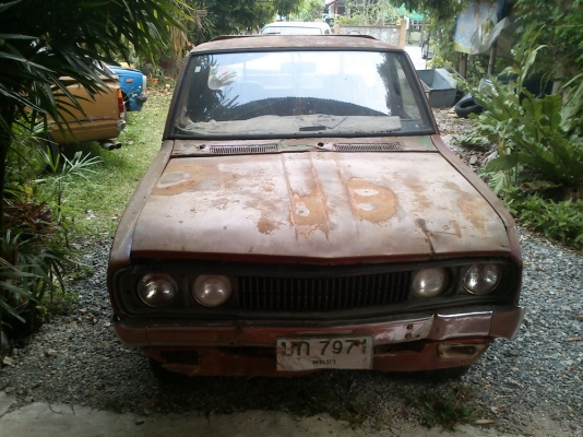 ช้างเหยียบ datsun620 5ขอ 20000