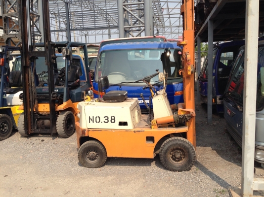 ขายรถยกถูกๆยี่ห้อ โตโยต้าขนาด 1ตัน สภาพพร้อมใช้ เครื่องเยี่ยมมาก