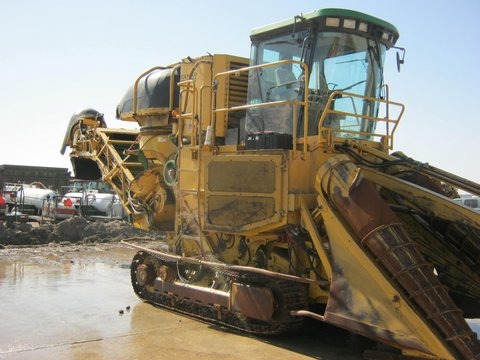 ด่วน!!!ขายรถตัดอ้อยมือสอง คามิโก้ ปี2003 6,978 ชั่วโมง คันที่ 2