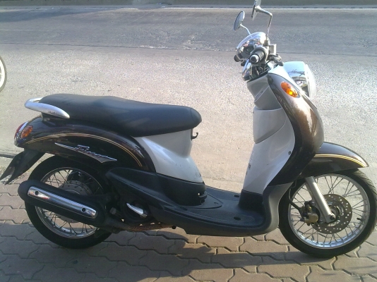 YAMAHA   Fino  19500