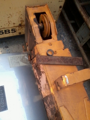 ขายเครนนำเข้า TADANO รุ่นหัวโหนก 4ตัน3ปอกท้องแบน แข็งแรงมากเลยรุ่นนี้หายาก ยกโหลดได้มากกว่า4ตันครับ