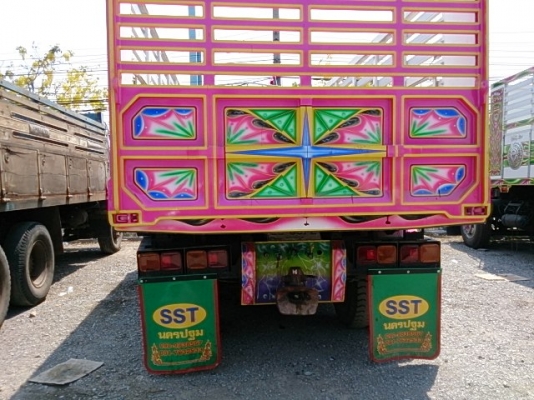 ขายสิบล้อISUZU2เพลาดั้มเครื่อง240มีระบบลากจูง