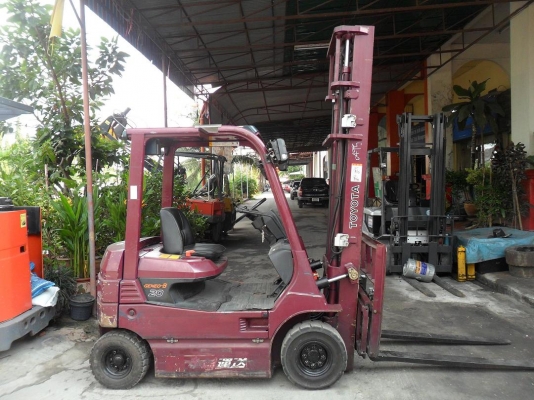 ขายด่วน รถโฟล์คลิฟท์ไฟฟ้า TOYOTA 7FB 25-1