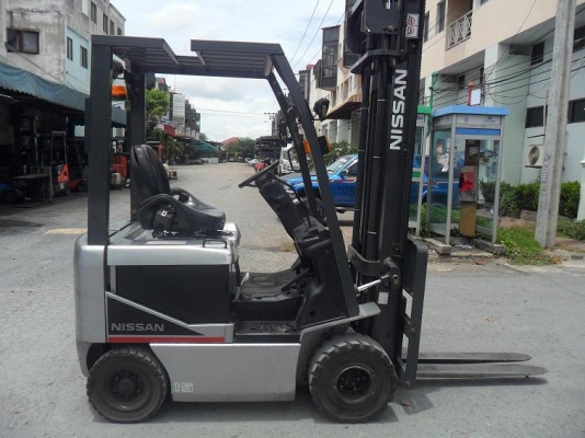 ขายด่วนรถยกไฟฟ้านั่งขับ 1.5 ตัน NISSAN BX Seirei