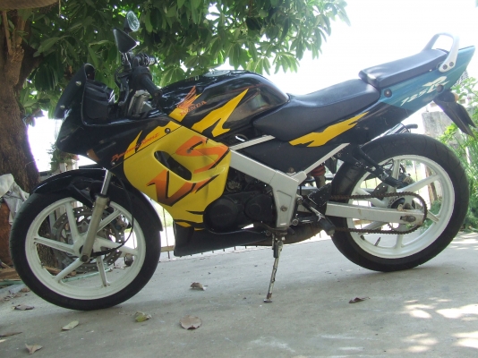 ยุติการขายหรือแลกชั่วคราวครับ LS125 รถอยู่โคราช หรือแลกรถผู้หญิงเอาไว้ขับไปตลาดครับ